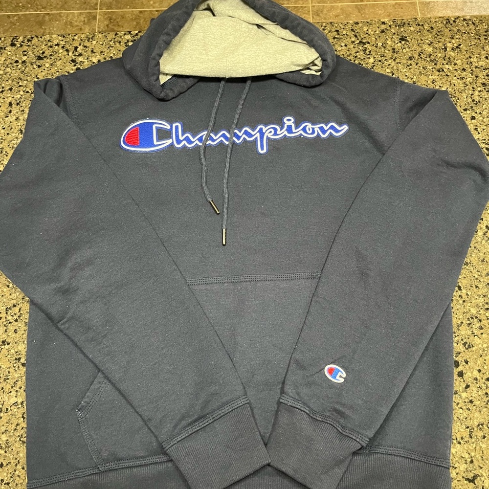 2 men’s Champion sweatshirts, Medium, excellent condition